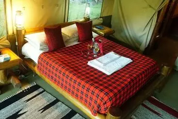 هتل Siana Springs Tented Camp