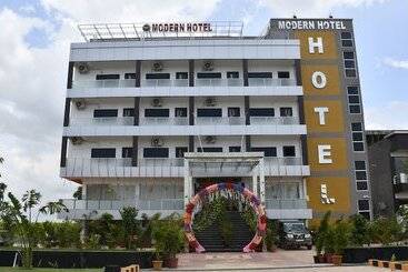 Modern Hotel And Restaurant