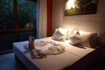 Hotel Hornbill Forest Habarana