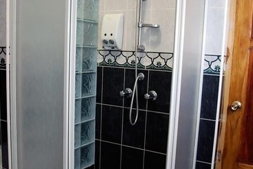 پانسیون Hostal Los Vitrales