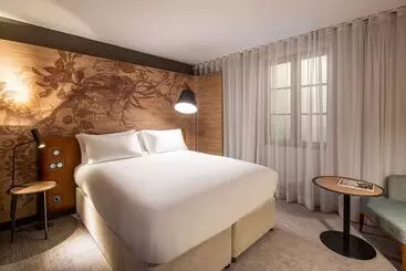 ホテル Dolce By Wyndham Versailles Domaine Du Montcel