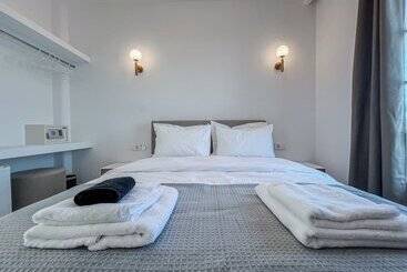 בית מלון כפרי Yaleena Residences