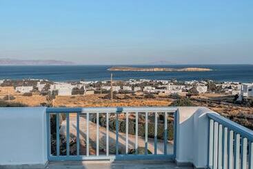 Hotel Yaleena Residences