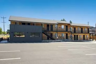 モーテル The Central Block