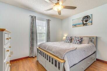 茅舍 Navarre House W/ Game Room: 5 Mi To Beaches!