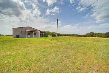 Mökkimajoitus Peaceful Vinita Home W/ Fire Pit: 11 Mi To Lake!