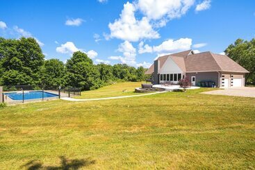 Hus på landet Spacious Thornville Home ~ 8 Mi To Buckeye Lake!