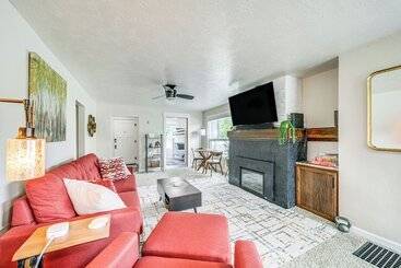 بيت ريفى Updated Spokane Home W/ Furnished Patio Near Dtwn!