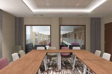 בית מלון כפרי Mercure Achères St Germain En Laye