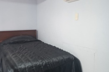 پانسیون Hostal El Cid