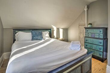 קוטג'' Saint Paul Home In Historic Cathedral Hill