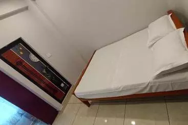 Cămin Fully Furnished Rooms, Kakkanad, Ernakulam