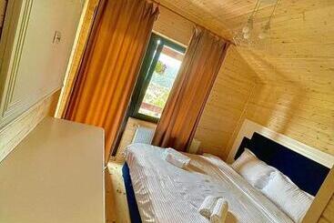 پانسیون Cabana Blu 15