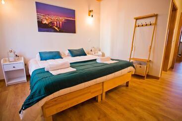 Пансион Guest House 10 De Agosto