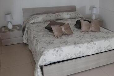 Bed and Breakfast Casa Vacanze Very E Sasy