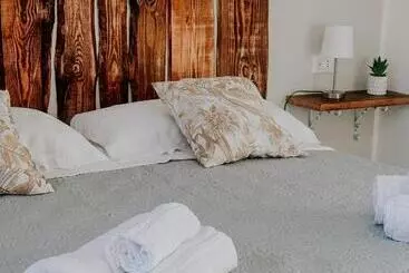 Aamiaismajoitus (B&B) Il Rifugio Delle Allodole