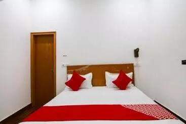 Hotel Groove Wave