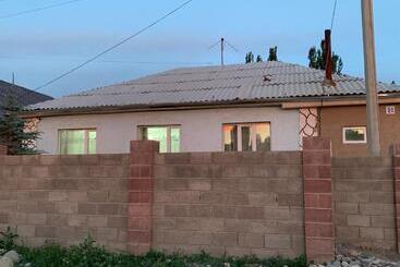 פנסיון Talant Guest House