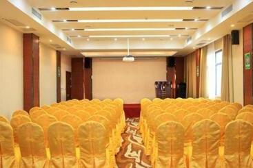 Vienna Classic Hotel Guilin Quanzhou Central Square