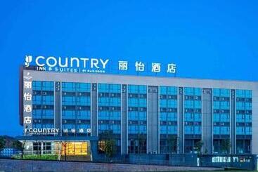 בית מלון כפרי Country Inn & Suite By Radisson, Kunming Changshui International Airport