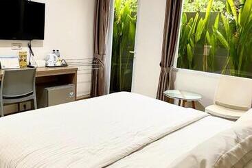 Pensjonat East Marina Guesthouse