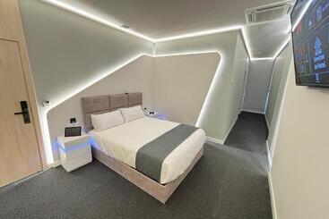 Kapselihotelli Futurotel Sevilla