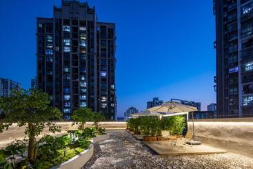 Lan Hotel（江北国际机场店）