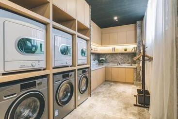 Atour Hotel Changzhou Railway Station South Street