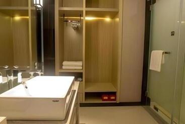 Echarm Hotel Changde Taoyuan Walking Street Jinyuan Tower