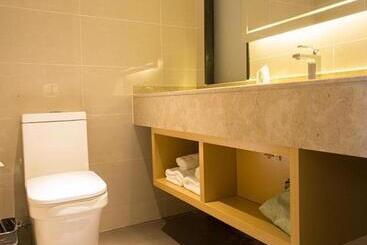 Hotel City Comfort Inn Nanning Xingning District Government Maternal And Child Health Hospital