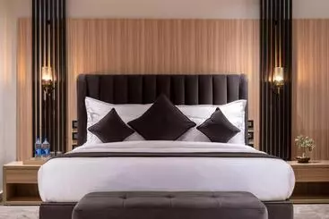 Alpine Hotel And Villas