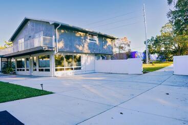 Pension (Hôtel basse catégorie) 281 W Citrus