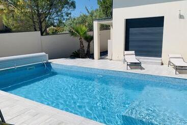 פנסיון Les Nuits D Olympe   Suite & Spa Privatif