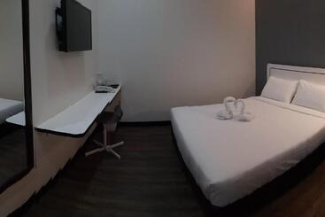 Nuevo Boutique Hotel, Kota Kemuning, Shah Alam