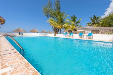 리조트 Marea Boutique