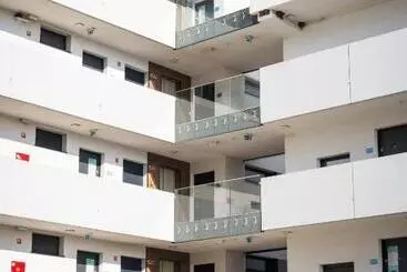 Sunset Resort   Lakeside Apartment