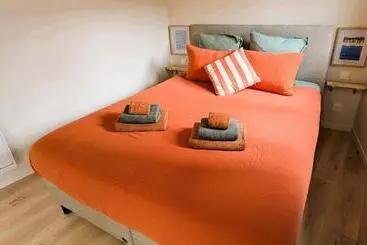 Bed and Breakfast La Guesthouse   à Deux Pas Du Sentier Des Douaniers