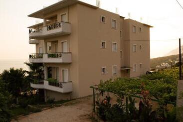 Pansiyon Sunshine Guesthouse Dhermi