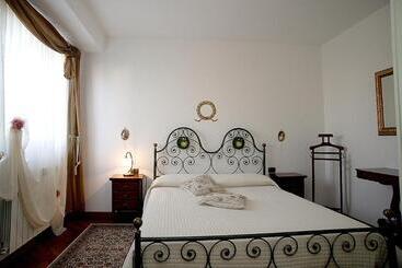 Apartmanszálloda Residence Criro