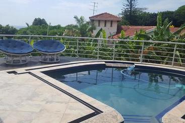 צימר Gee Wizz B And B