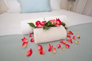 민박 Beluga Of Constantia Guest House