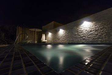 Hotel Aruma  Boutique