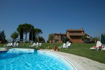 Отель Podere Vesta