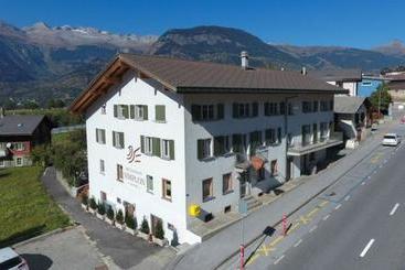 فندق Gasthaus   Restaurant Simplon Va Hie