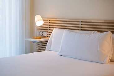 מלון דירות Marea Apart