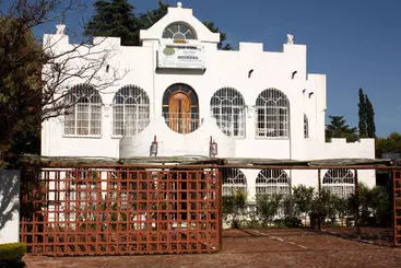 Pension Just Tiffany Guest House