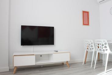 Life Apartments Santo Rey