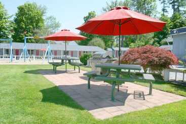 Barberry Court Motel &cabins