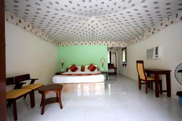 Sultan Bagh Resort By The Sky Imperial