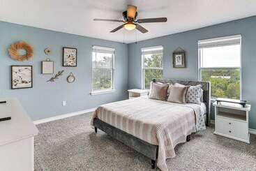 بيت ريفى Brownwood Family Home   2 Mi To Public Marina!